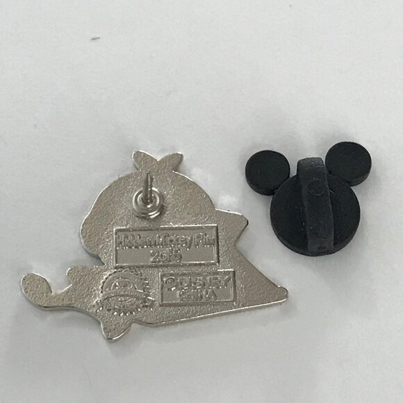 Disney Orange Bird Trading Pin 2011 Enamel Hidden Mickey Series Beach Chair - Picture 4 of 8